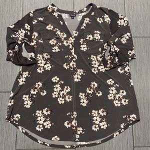 Torrid Size 3X Grey Floral Harper